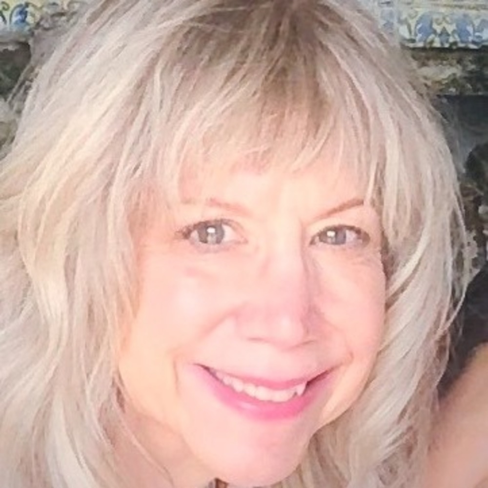 Meet your Posher, Jeniffer